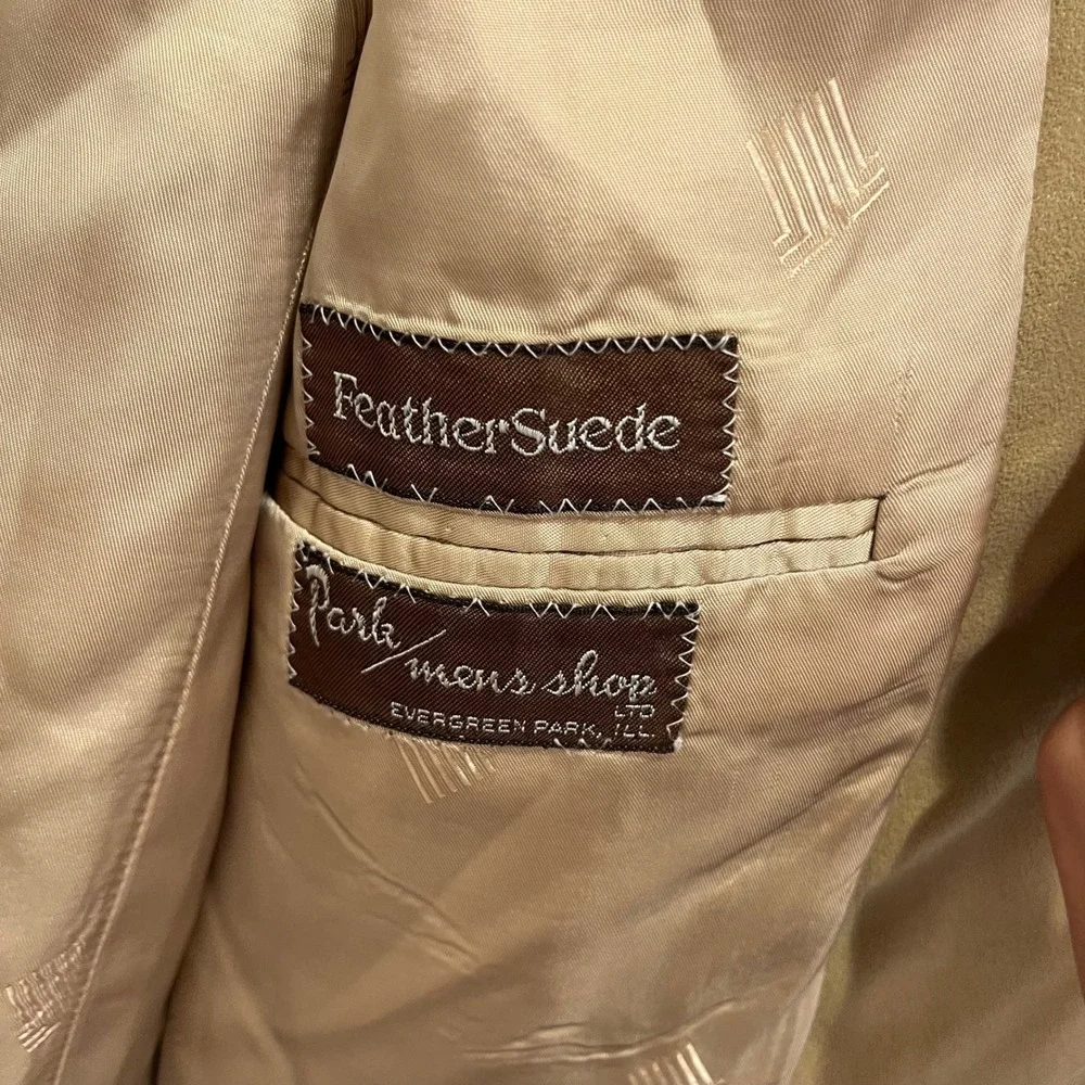 Lanvin Paris New York Mens Tan FeatherSuede Two Button Blazer Sport Coat